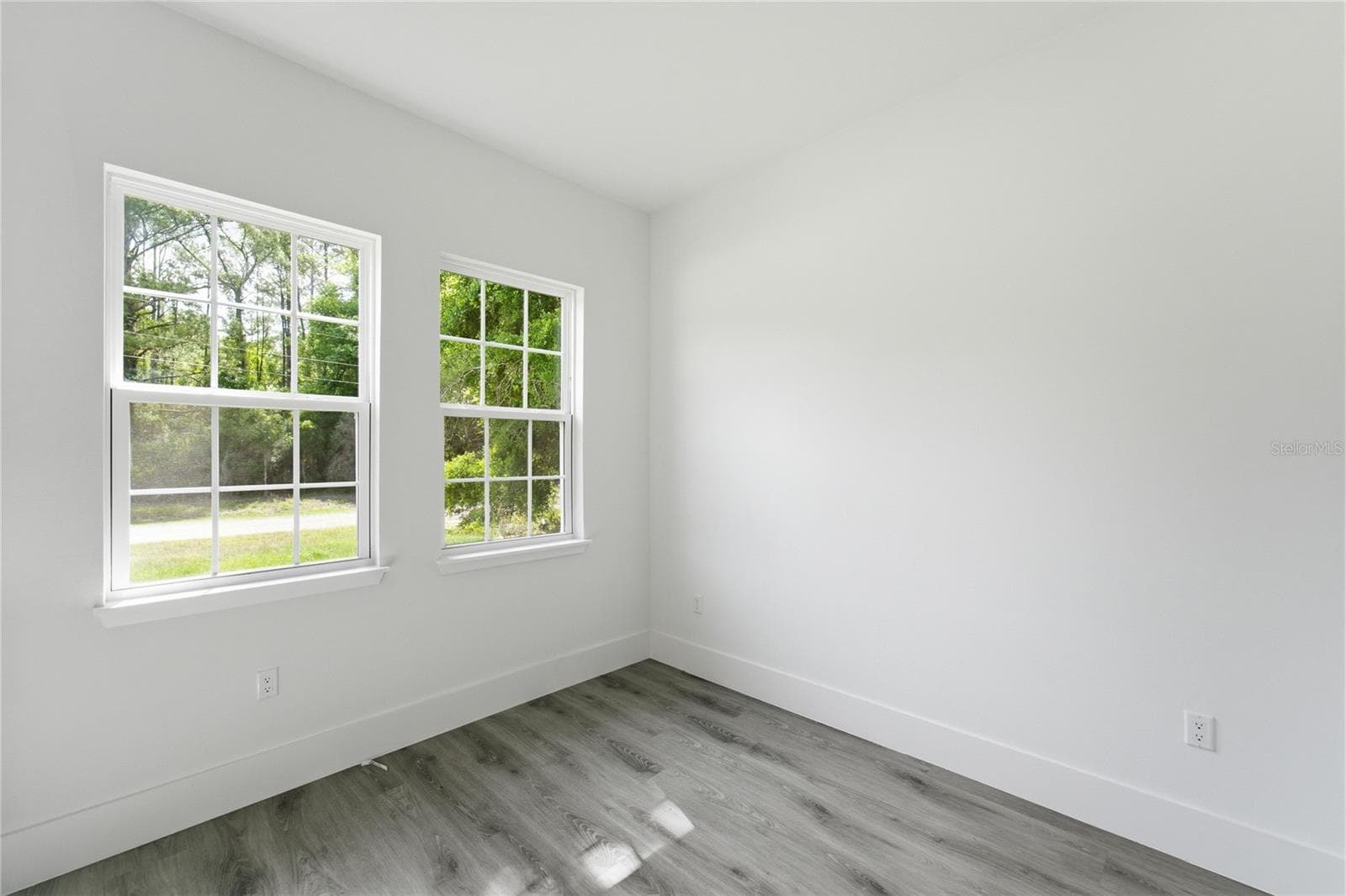 Single Family Residence at 238 E CALDWELL DR, DUNNELLON, photo 23 of 39