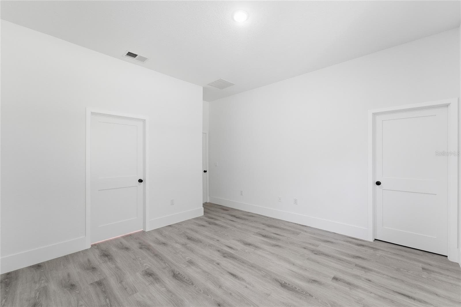 Single Family Residence at 238 E CALDWELL DR, DUNNELLON, photo 27 of 39