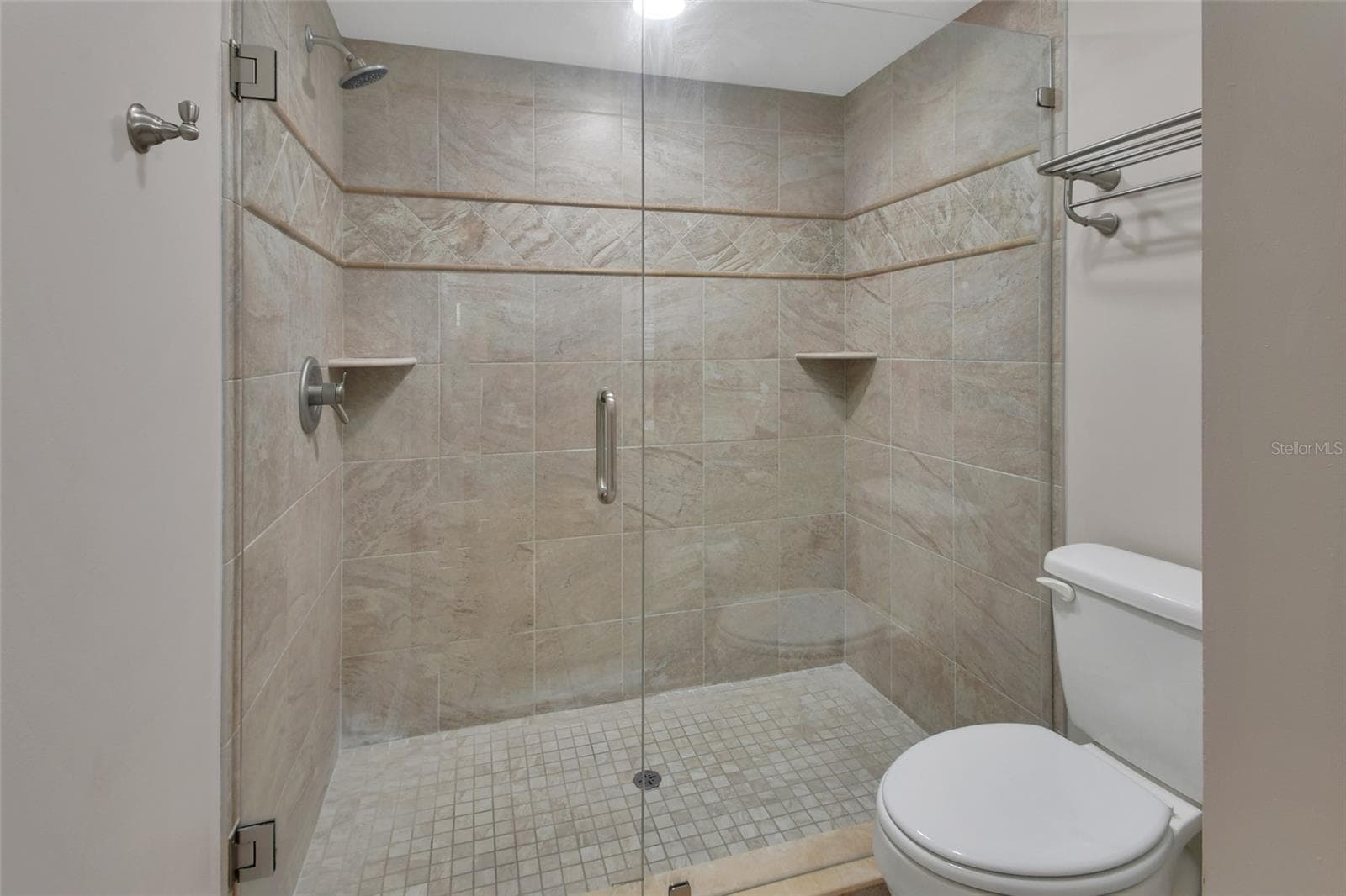 Primary bathroom. - 2919 REVERE PL #2919, DELAND