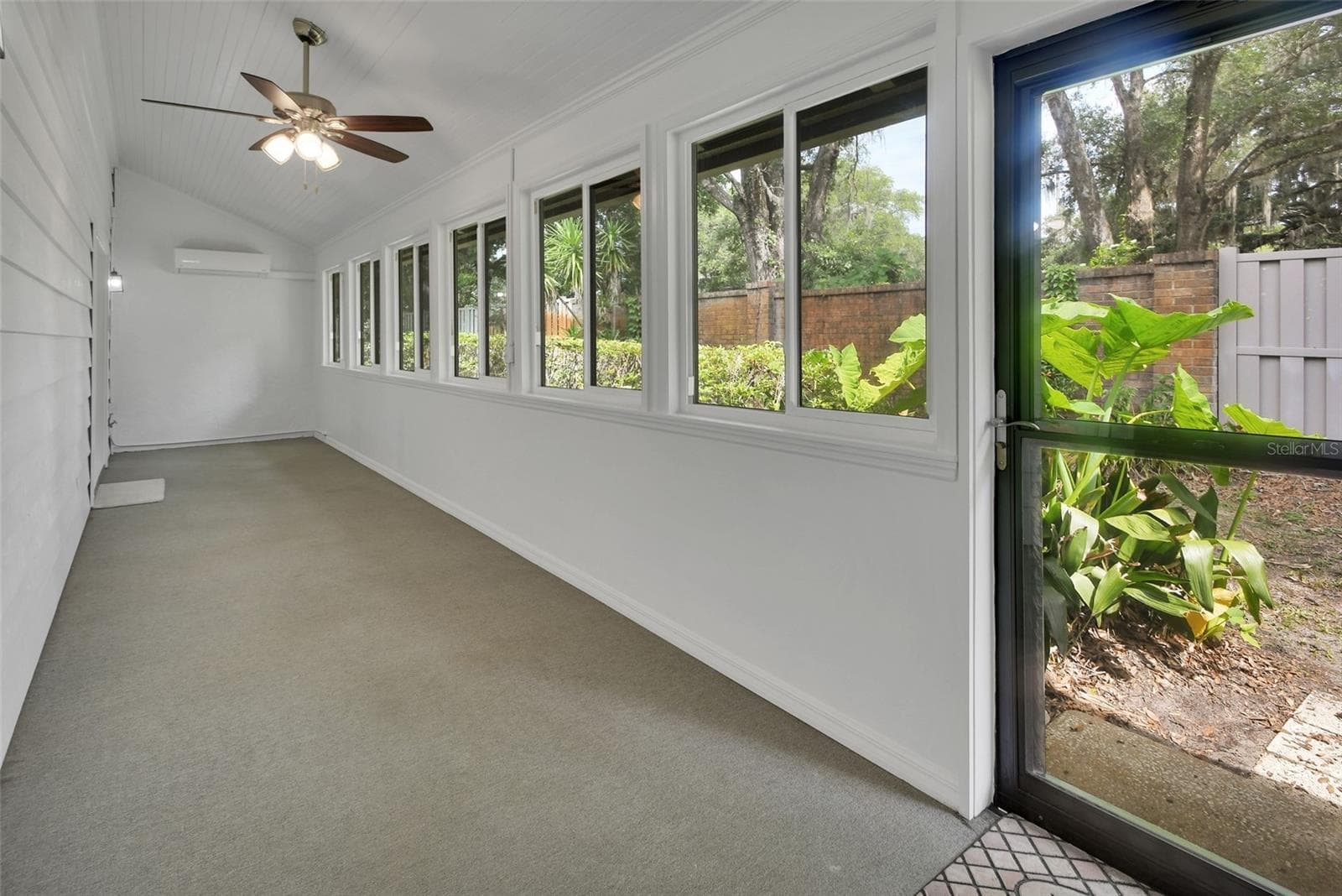 Florida room. - 2919 REVERE PL #2919, DELAND