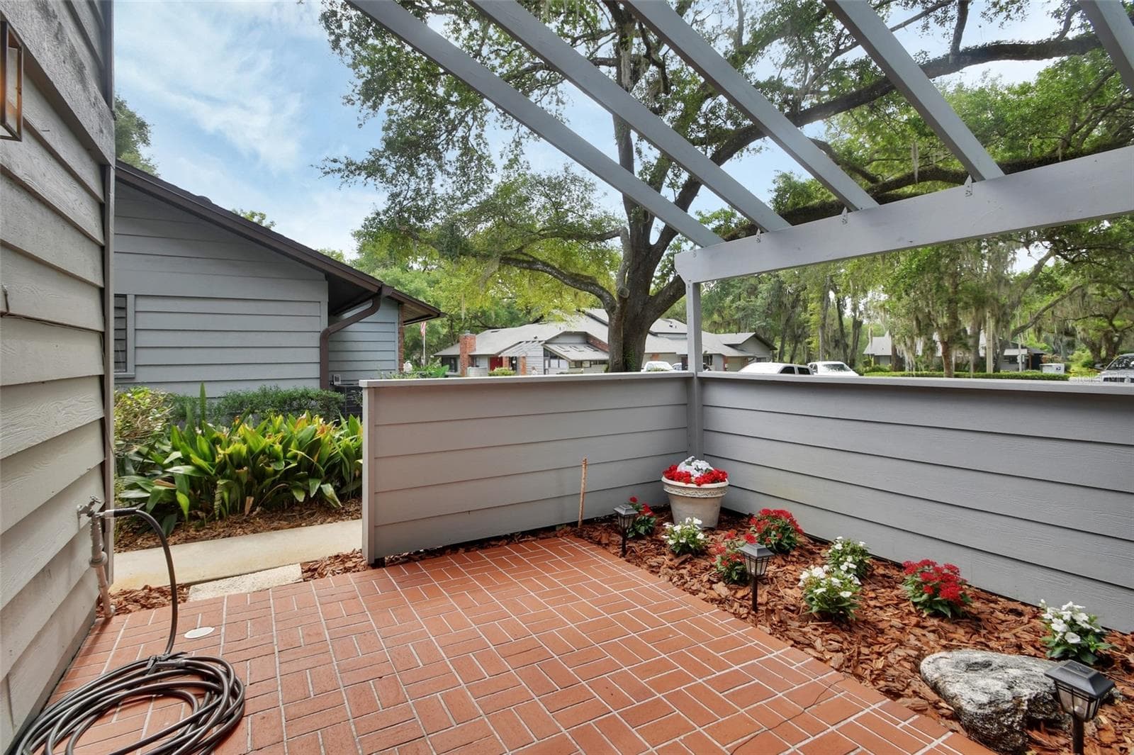 Front Patio. - 2919 REVERE PL #2919, DELAND
