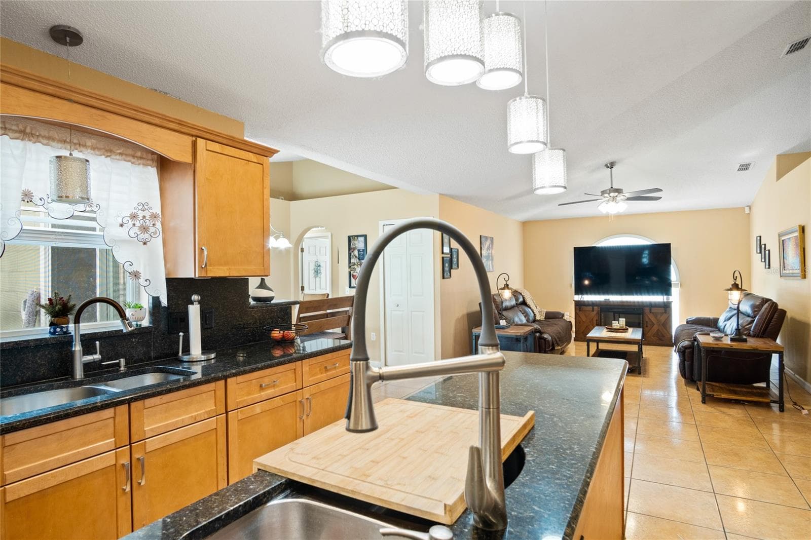 Kitchen/Living Room - 203 FLOUNDER PL, POINCIANA
