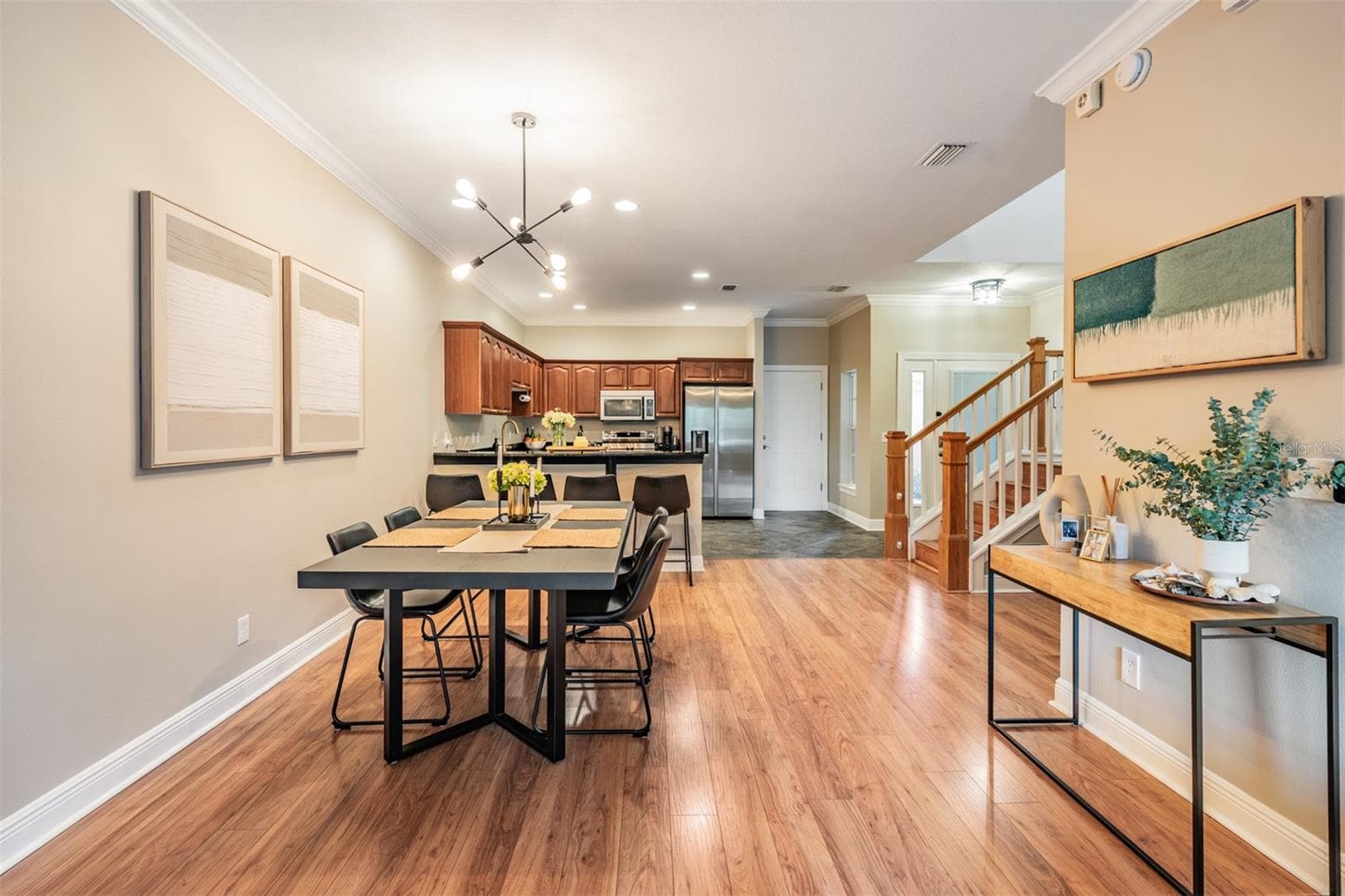 Townhouse at 415 BARCELONA DR, ST PETERSBURG, photo 7 of 38