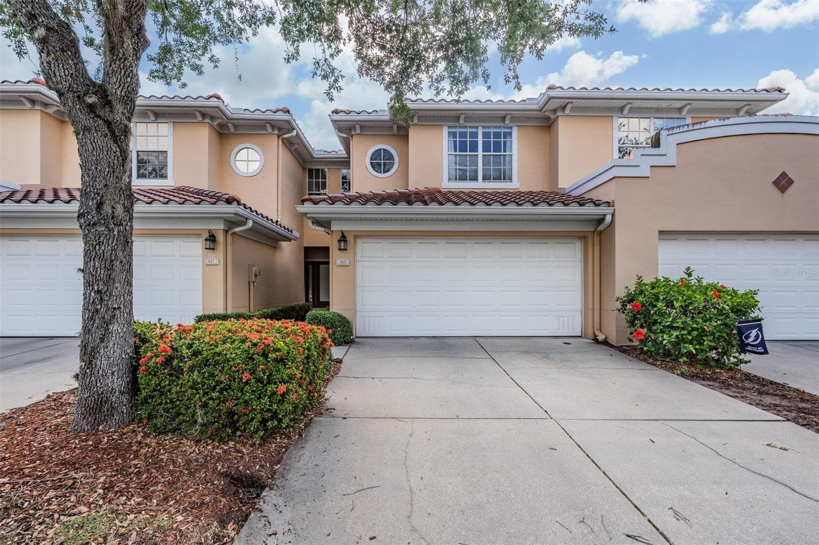 Townhouse at 415 BARCELONA DR, ST PETERSBURG, photo 35 of 38