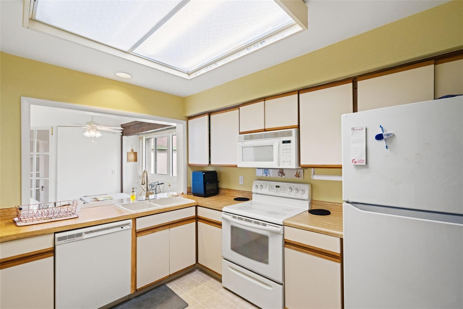Condominium at 4138 PINELAKE LN #201, TAMPA, photo 11 of 50