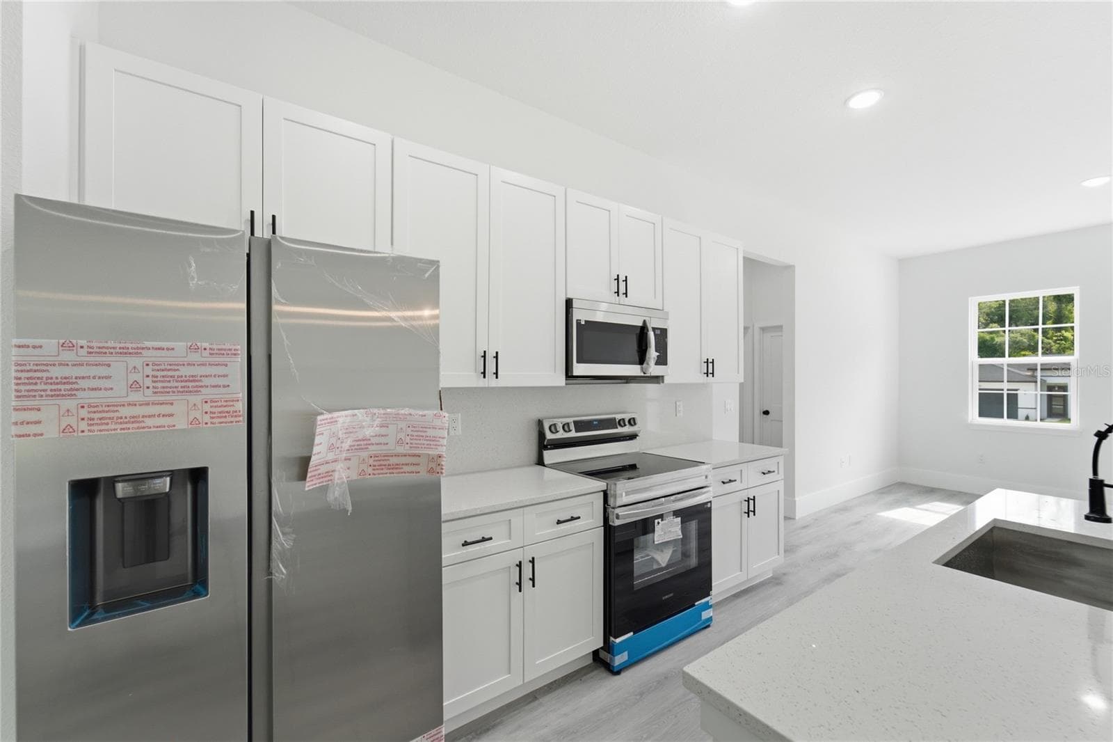 Single Family Residence at 226 E CALDWELL DR, DUNNELLON, photo 12 of 40