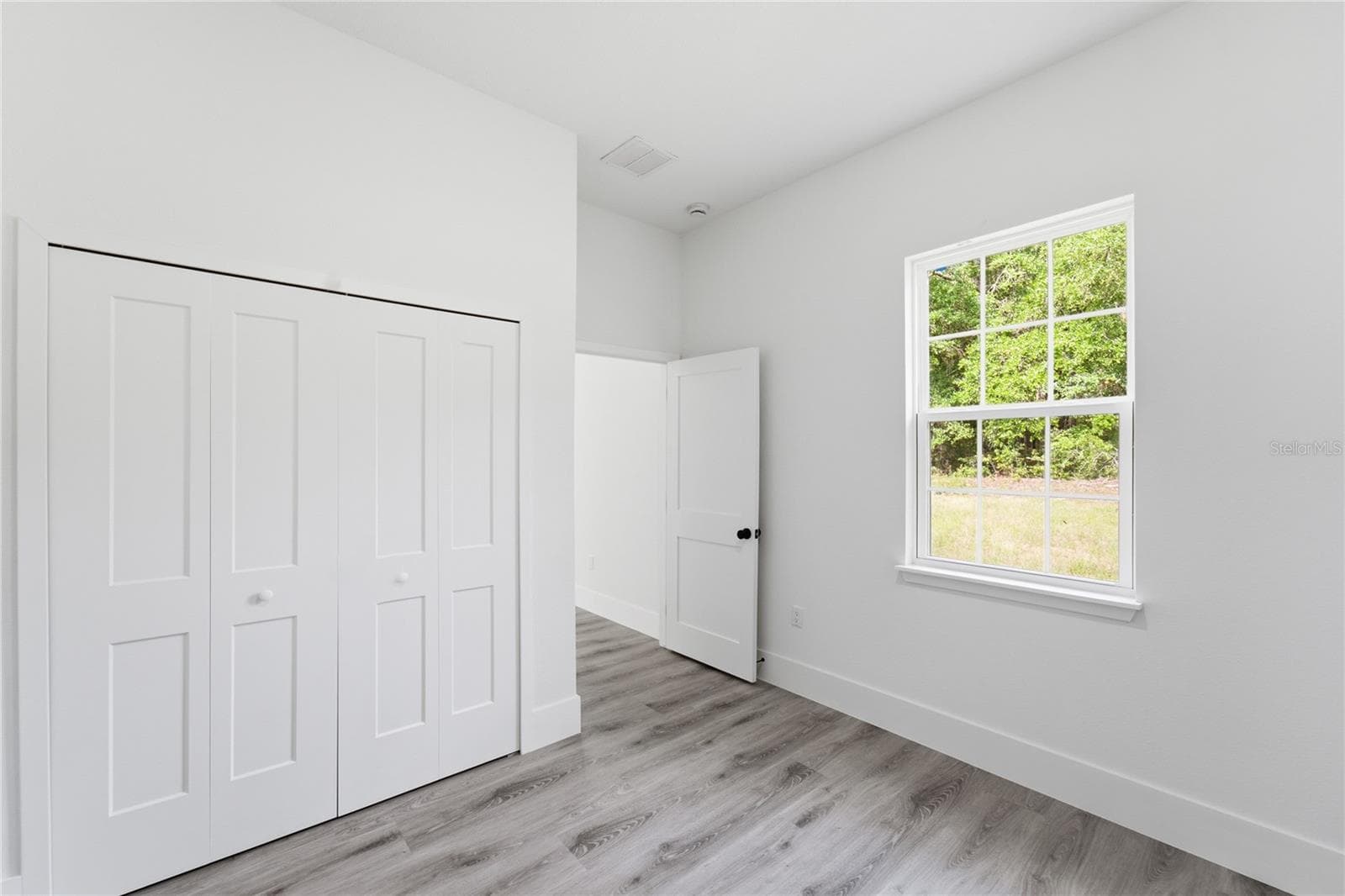 Single Family Residence at 226 E CALDWELL DR, DUNNELLON, photo 17 of 40