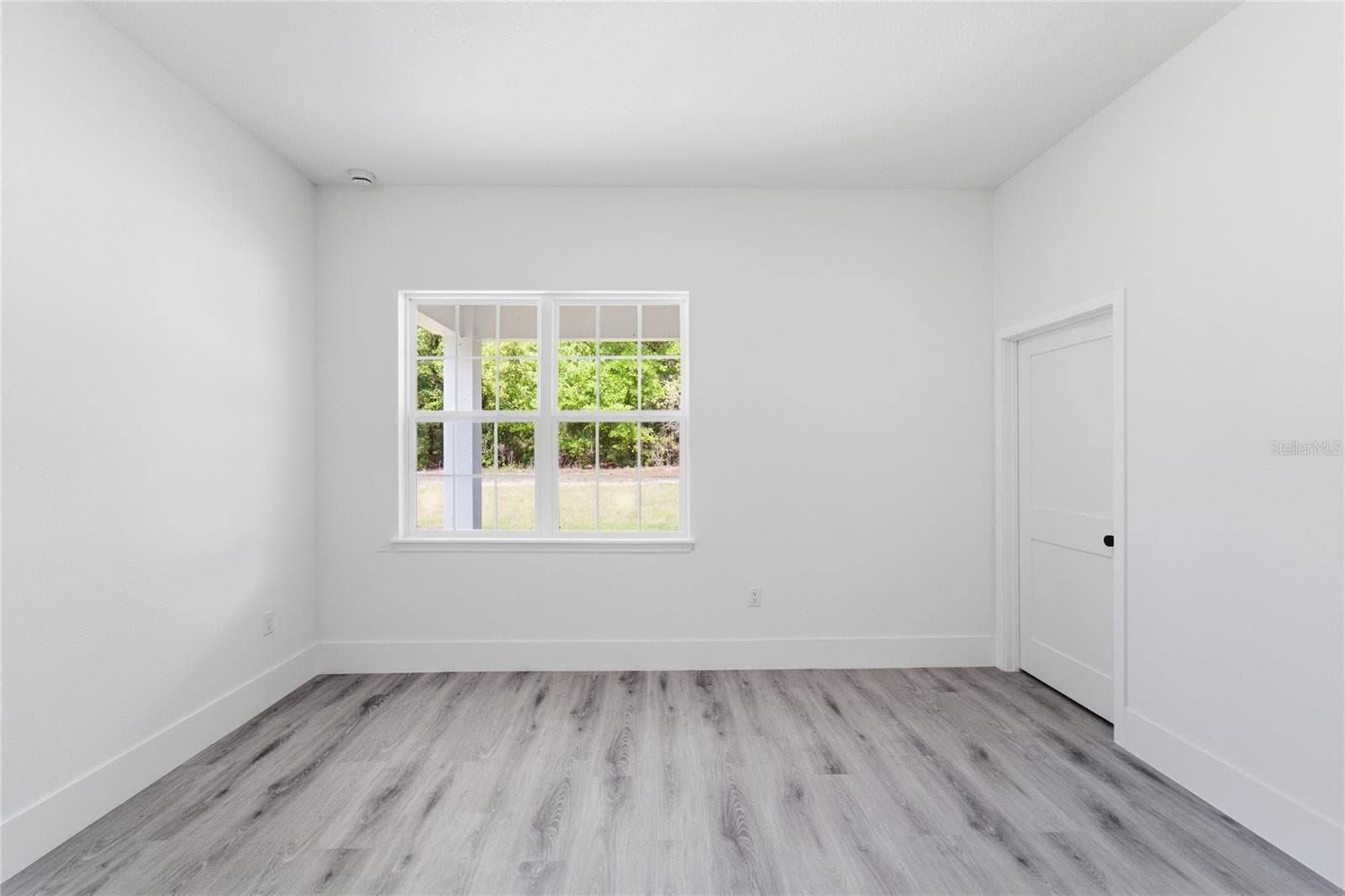Single Family Residence at 226 E CALDWELL DR, DUNNELLON, photo 26 of 40