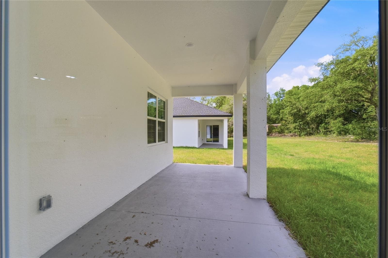 Single Family Residence at 226 E CALDWELL DR, DUNNELLON, photo 35 of 40