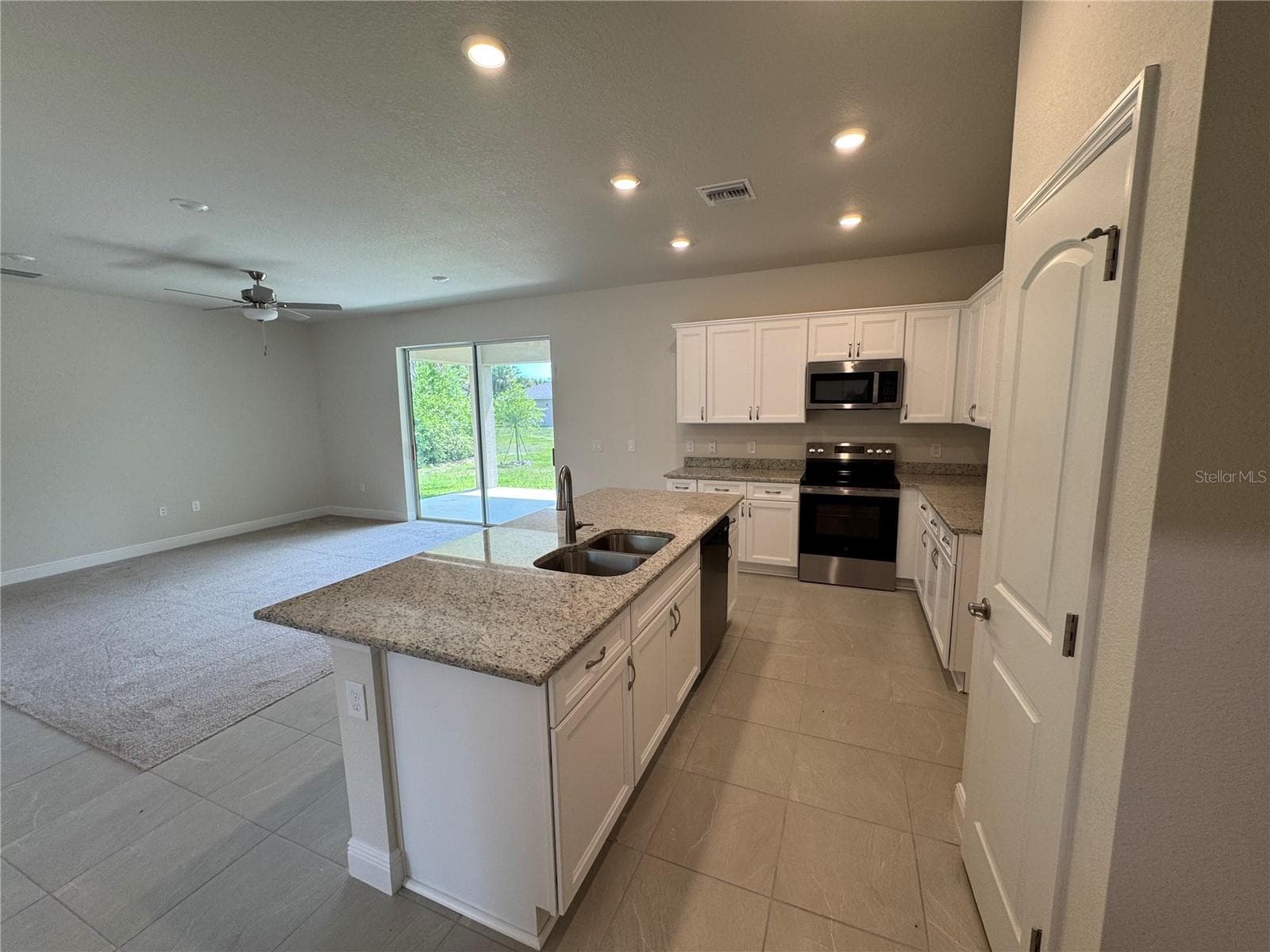Single Family Residence at 5874 FERENDINA ST, NORTH PORT, photo 7 of 24