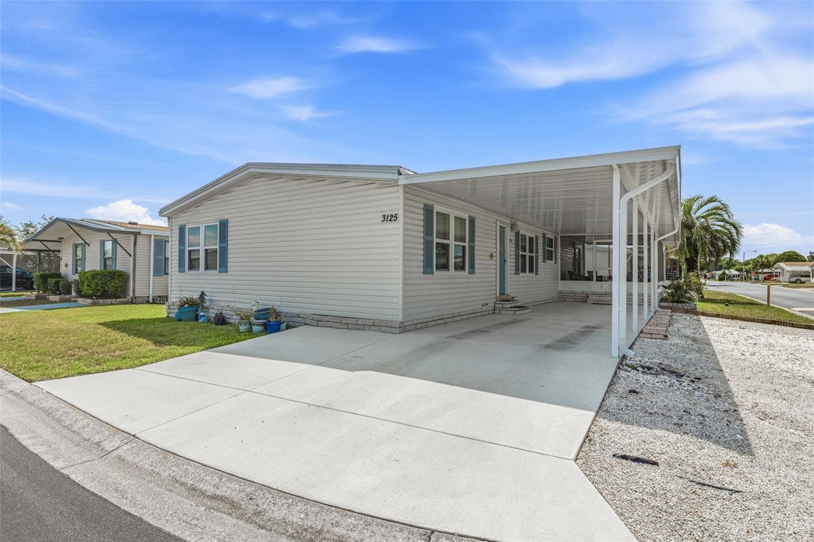 Manufactured Home at 3125 SHORT LEAF ST, WESLEY CHAPEL, photo 5 of 37