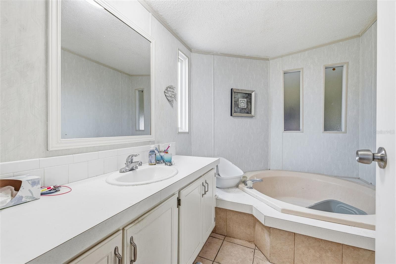 Manufactured Home at 3125 SHORT LEAF ST, WESLEY CHAPEL, photo 22 of 37