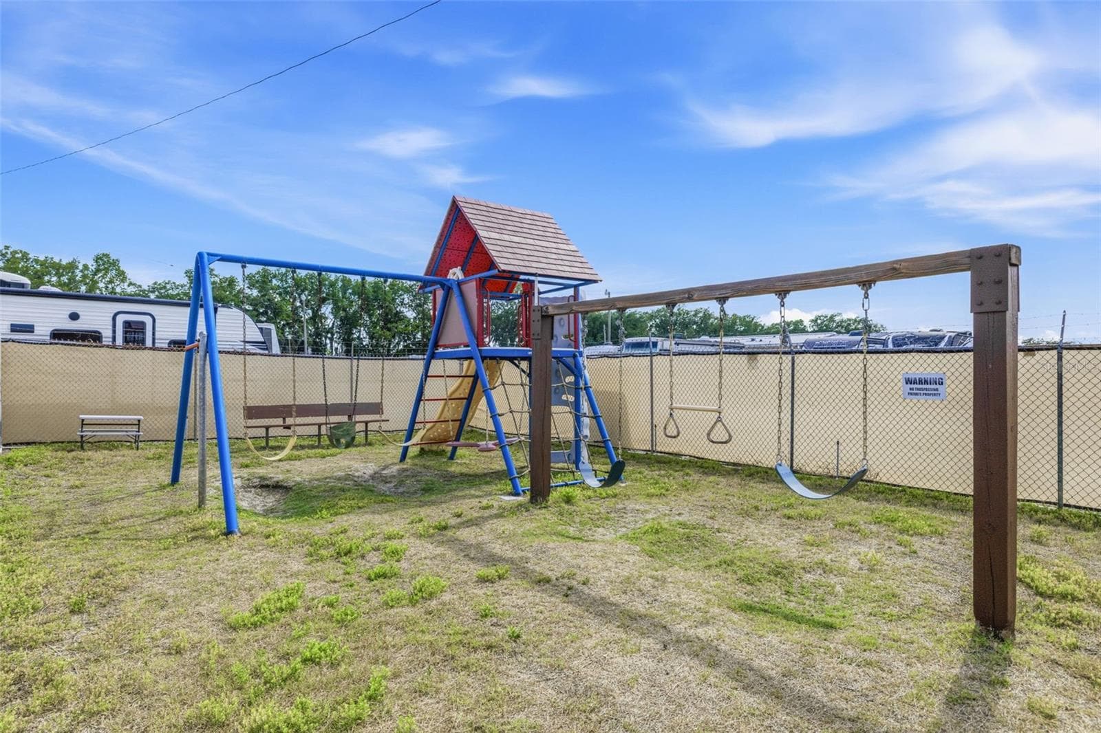 Manufactured Home at 3125 SHORT LEAF ST, WESLEY CHAPEL, photo 35 of 37