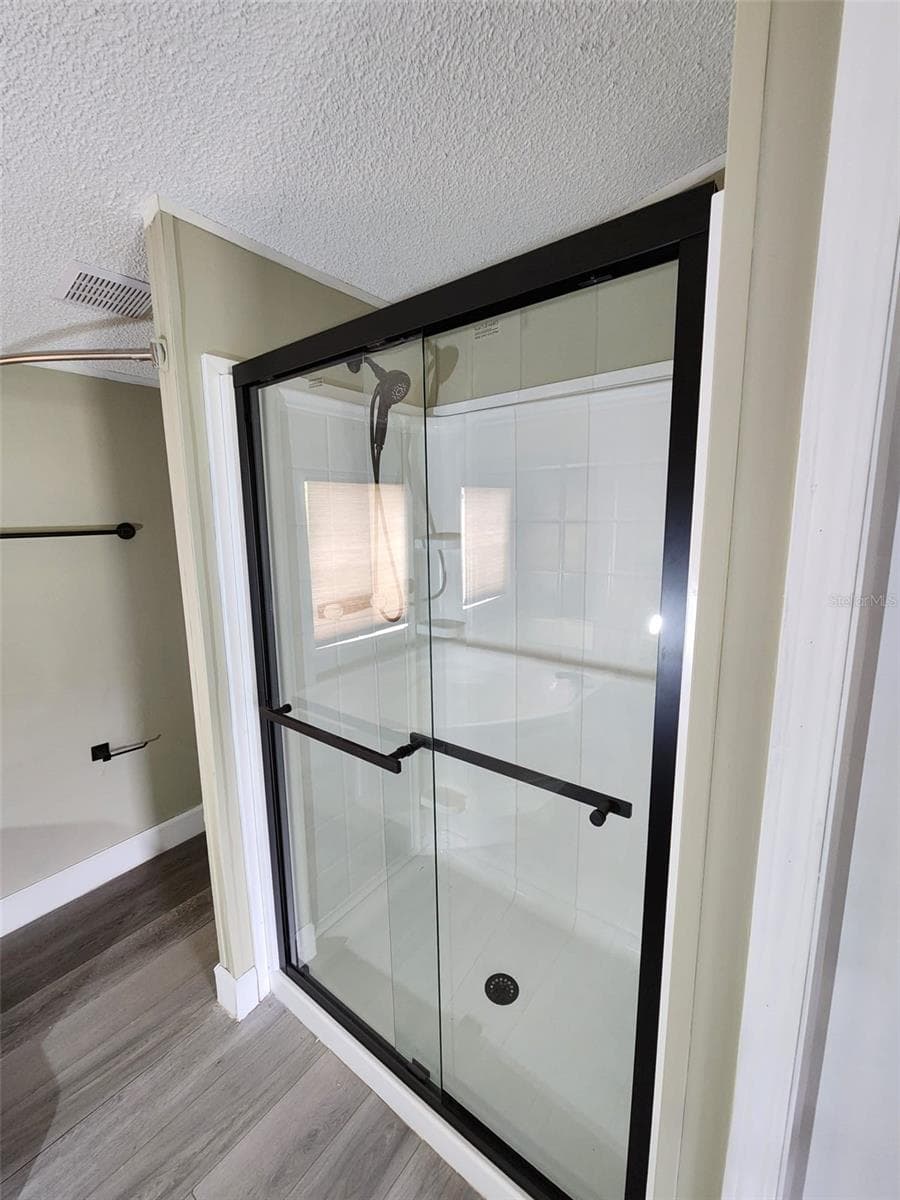 Manufactured Home at 9653 4TH AVE, ORLANDO, photo 13 of 34