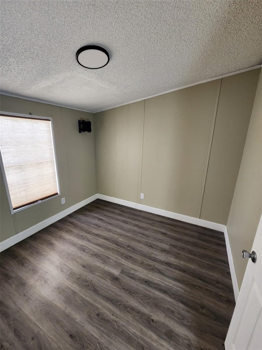 Manufactured Home at 9653 4TH AVE, ORLANDO, photo 25 of 34