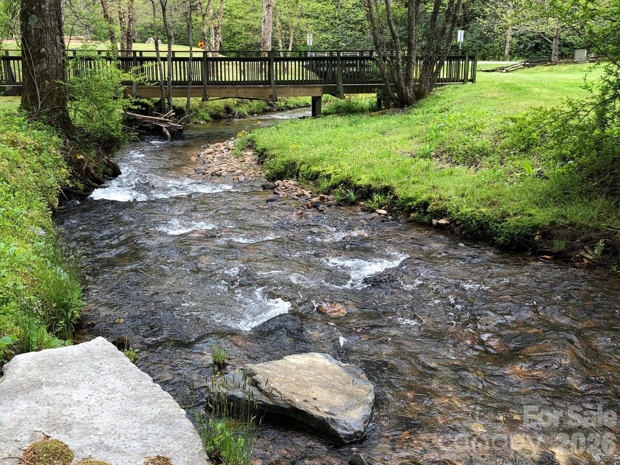 GlenLaurel Preserve Creek - Brevard