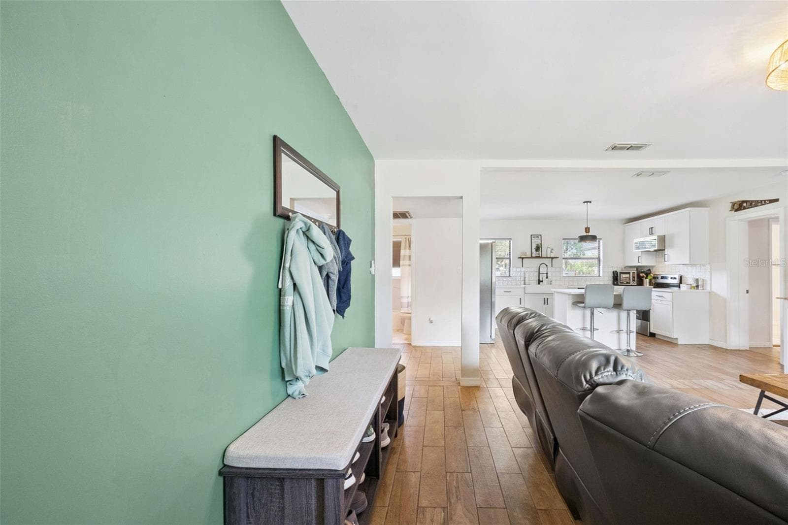 Your entryway! - 219 S CRYSTAL DR, SANFORD