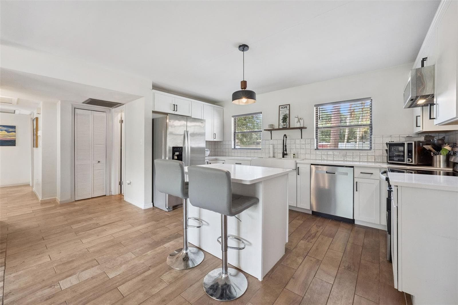 Tile wood floors! - 219 S CRYSTAL DR, SANFORD