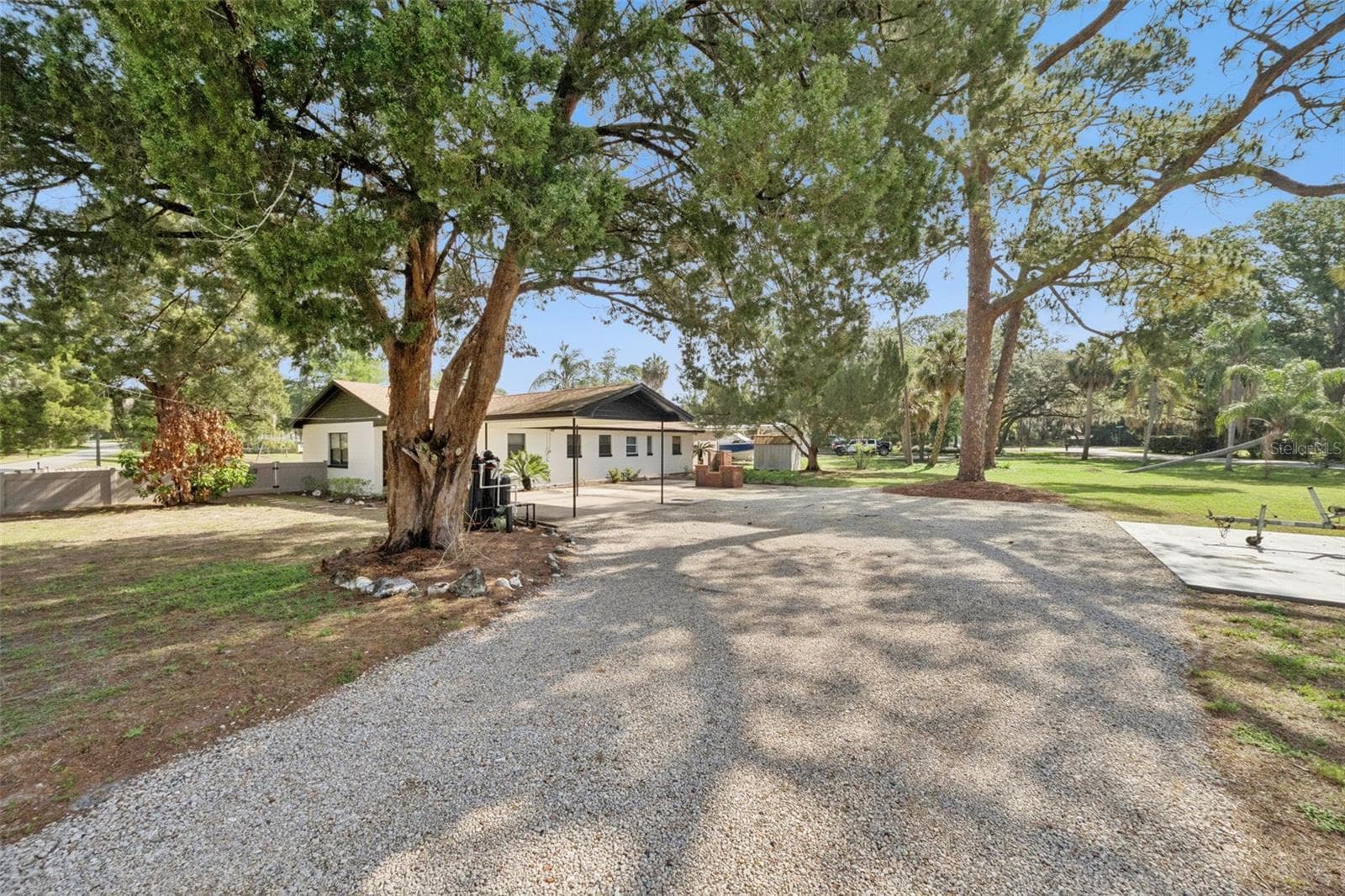 Welcome Home! - 219 S CRYSTAL DR, SANFORD