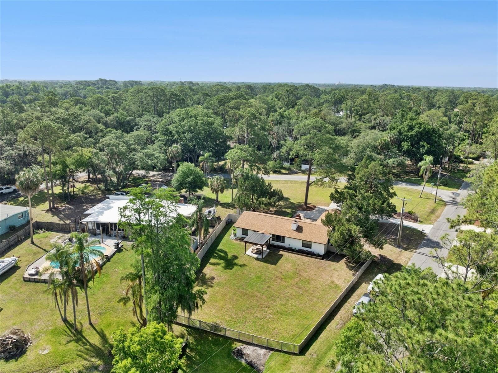 Single Family Residence at 219 S CRYSTAL DR, SANFORD, photo 44 of 49