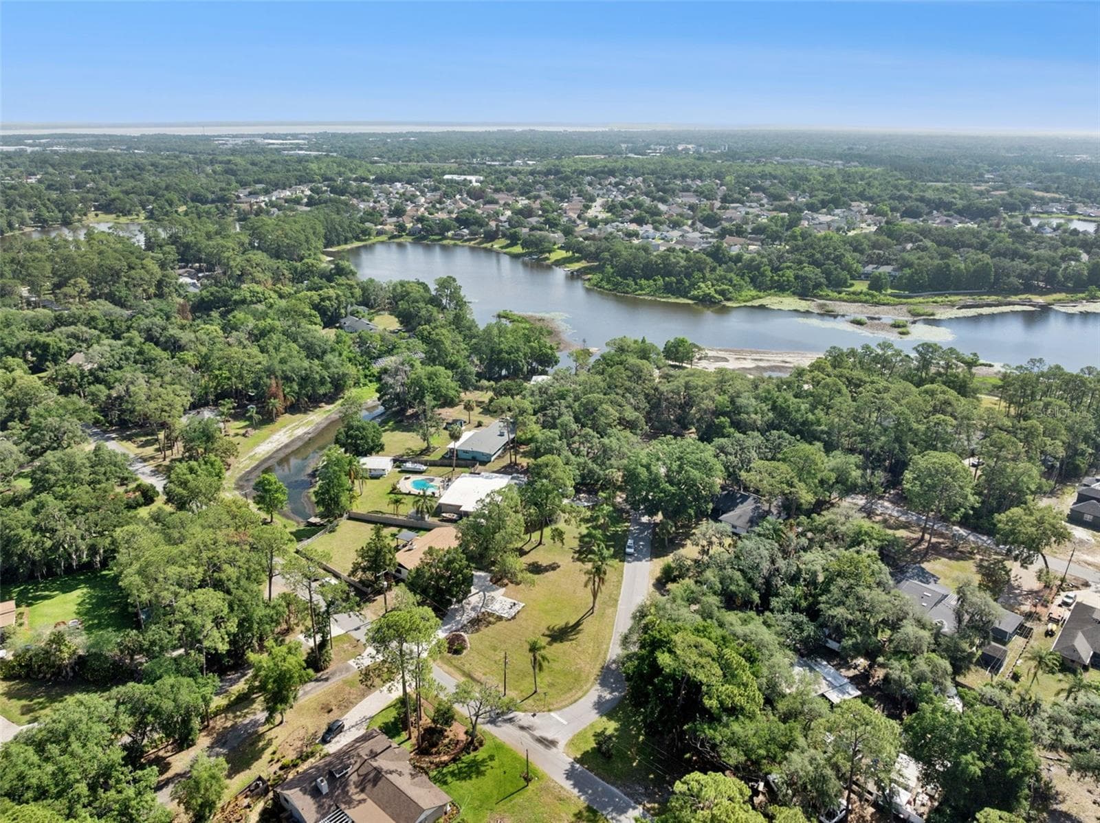 Single Family Residence at 219 S CRYSTAL DR, SANFORD, photo 45 of 49