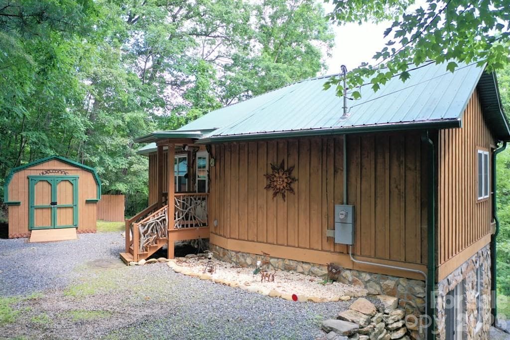 Single Family Residence at 470 Bear Ridge Road, Tuckasegee, photo 7 of 28