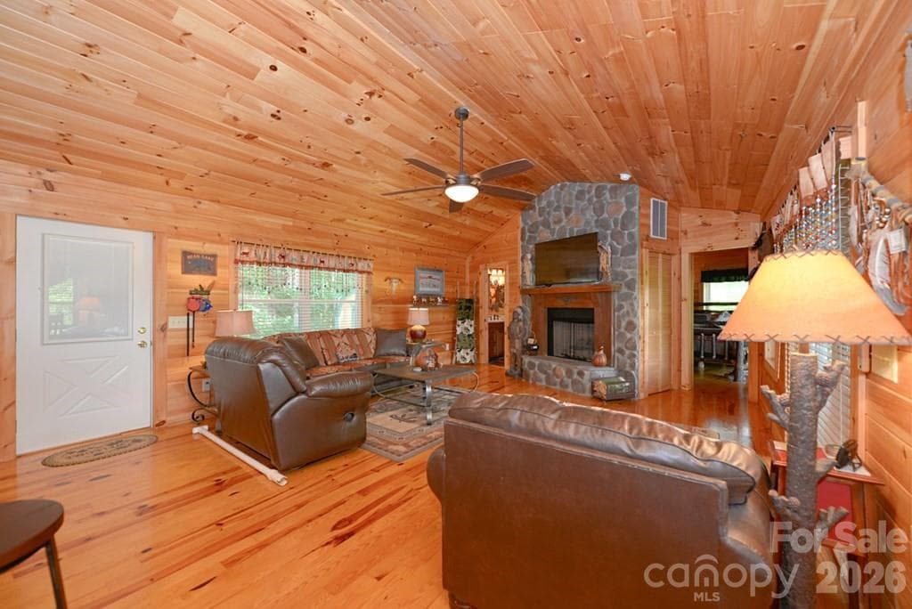 Single Family Residence at 470 Bear Ridge Road, Tuckasegee, photo 11 of 28