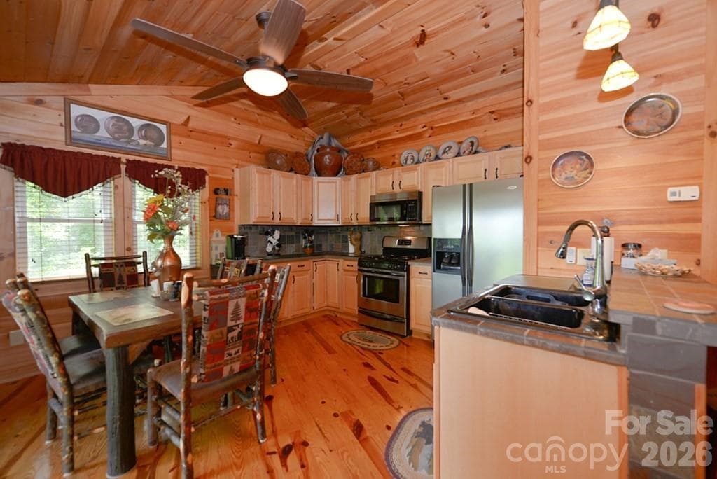 Single Family Residence at 470 Bear Ridge Road, Tuckasegee, photo 15 of 28