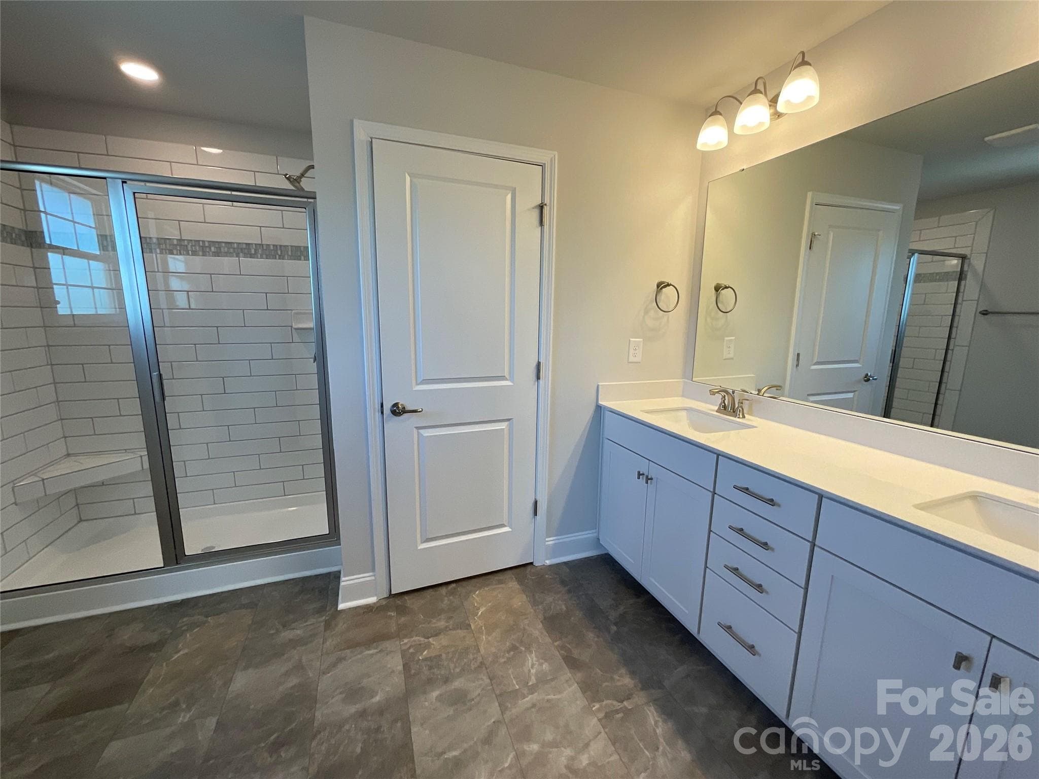 Single Family Residence at 717 Inwood Hill Drive, Gastonia, photo 28 of 42