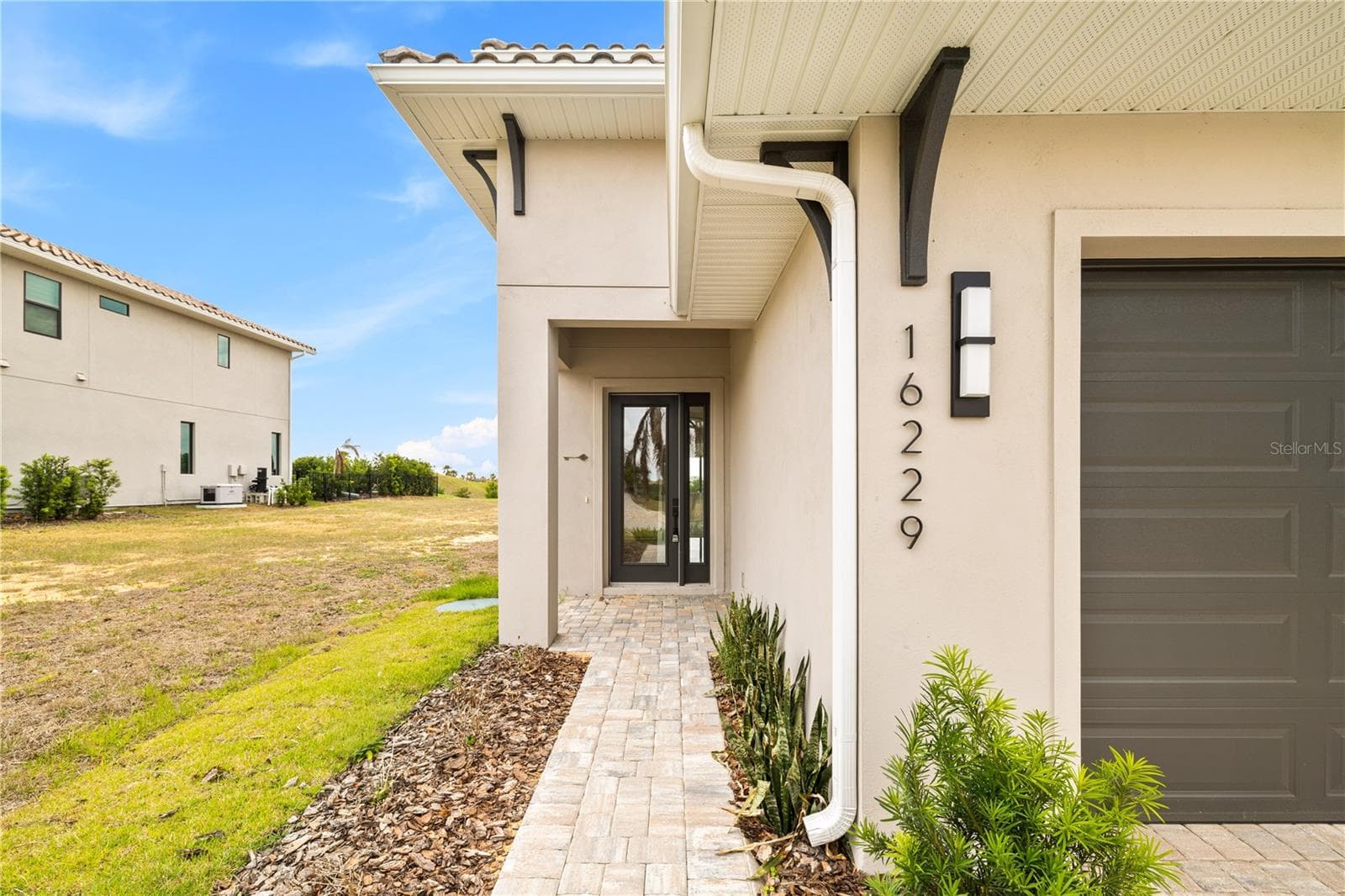 Single Family Residence at 16229 RAVENNA CT, BELLA COLLINA, photo 5 of 87