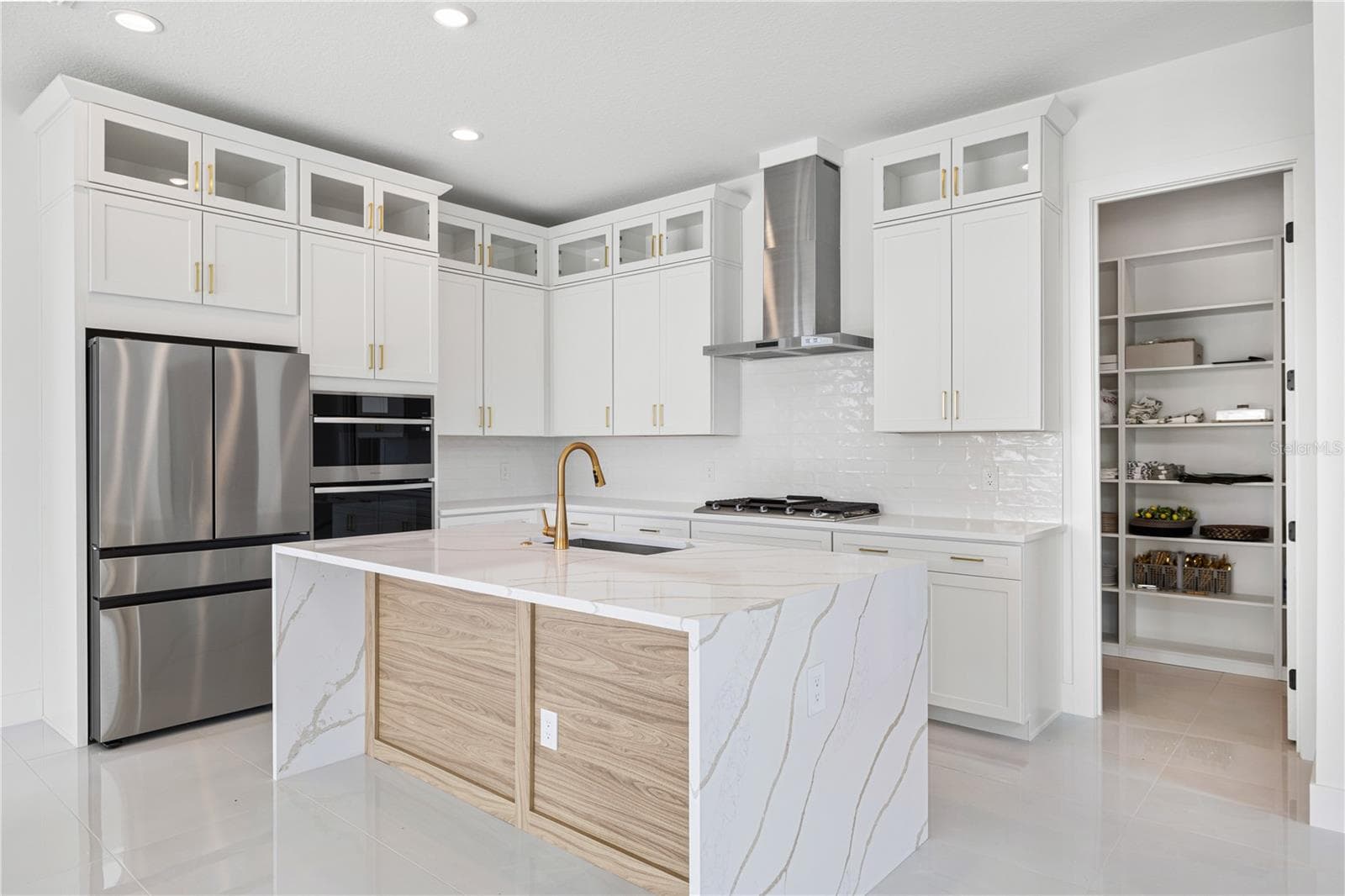 Single Family Residence at 16229 RAVENNA CT, BELLA COLLINA, photo 17 of 87