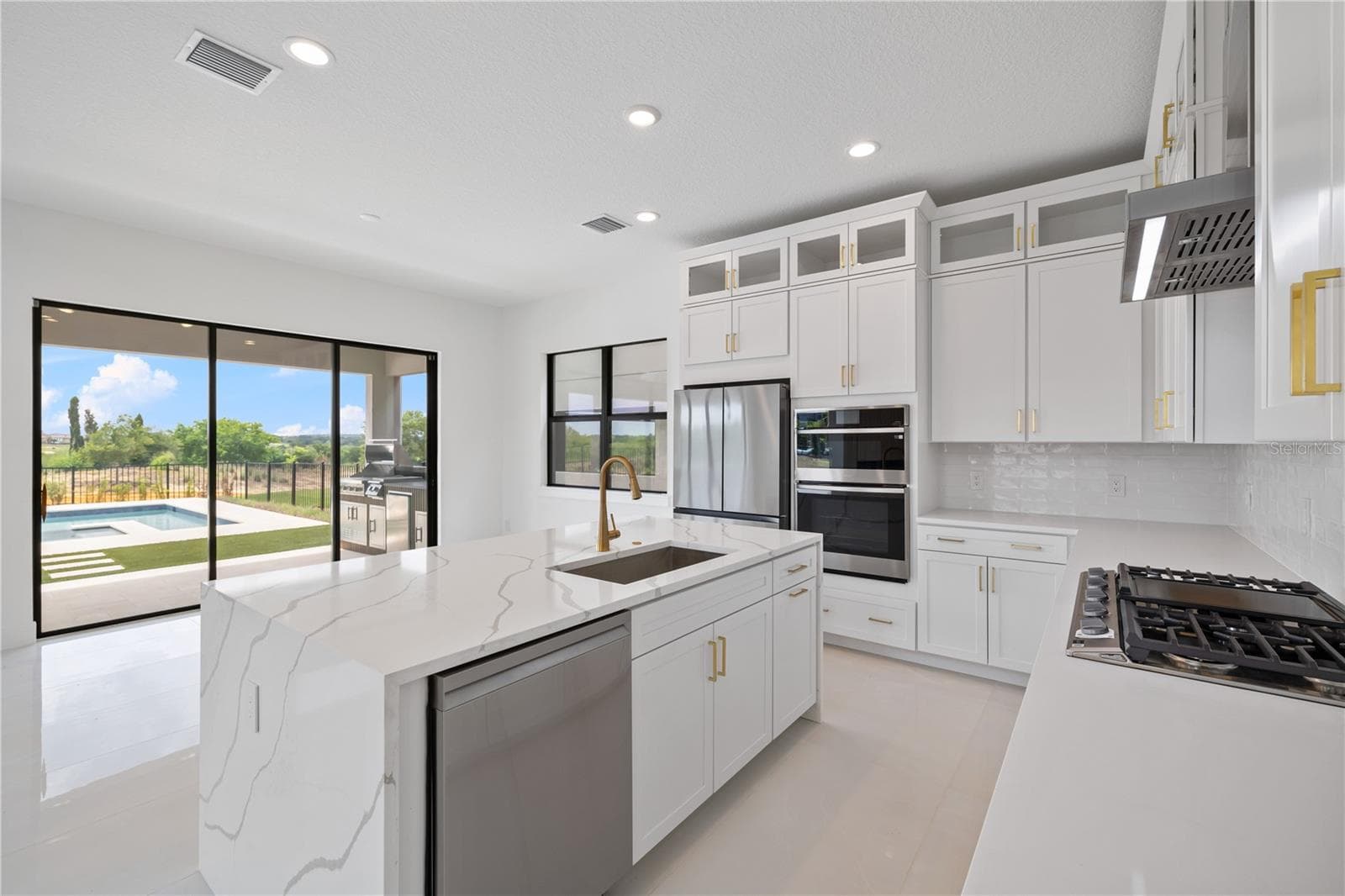Single Family Residence at 16229 RAVENNA CT, BELLA COLLINA, photo 24 of 87