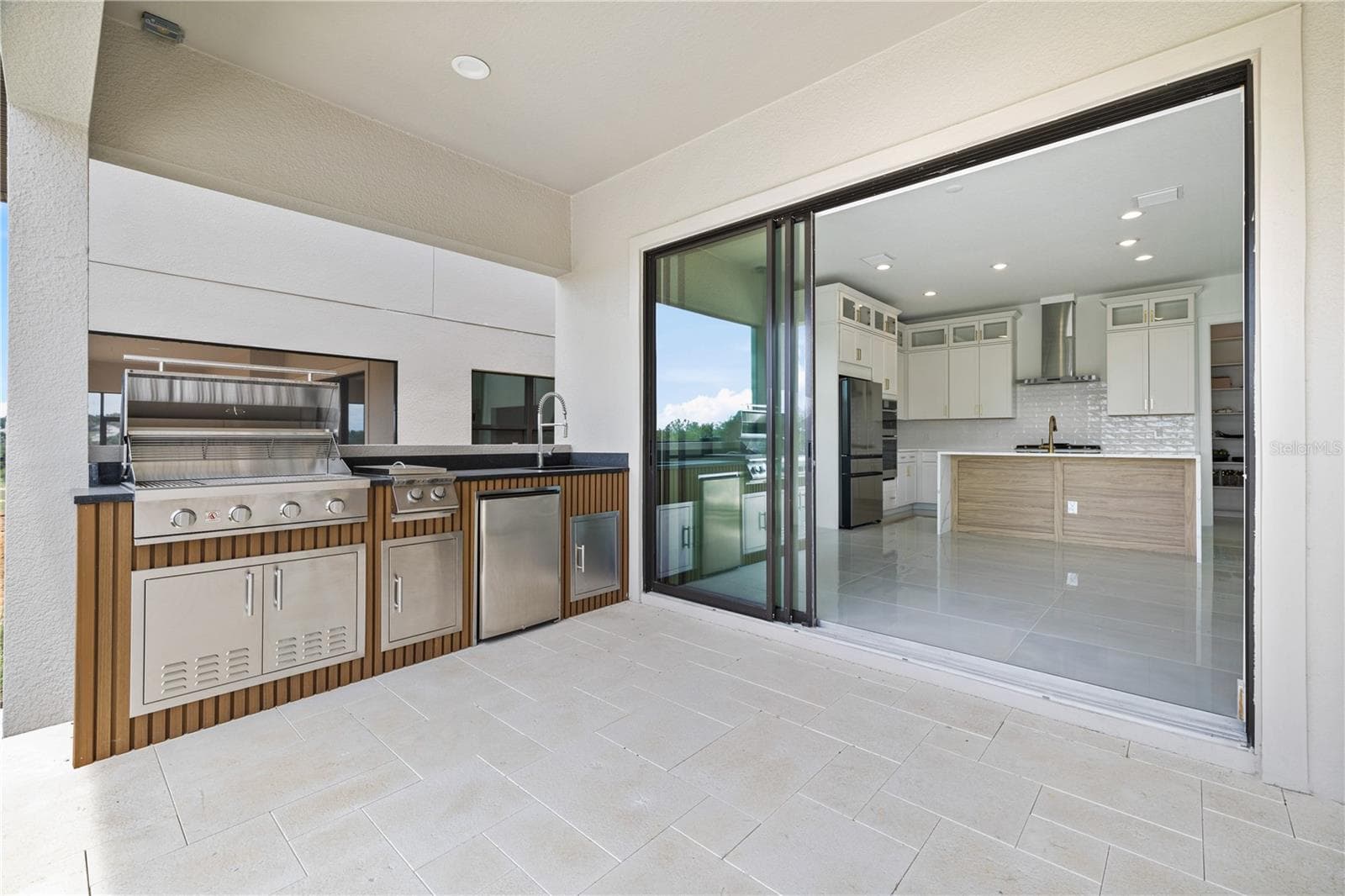 Single Family Residence at 16229 RAVENNA CT, BELLA COLLINA, photo 25 of 87