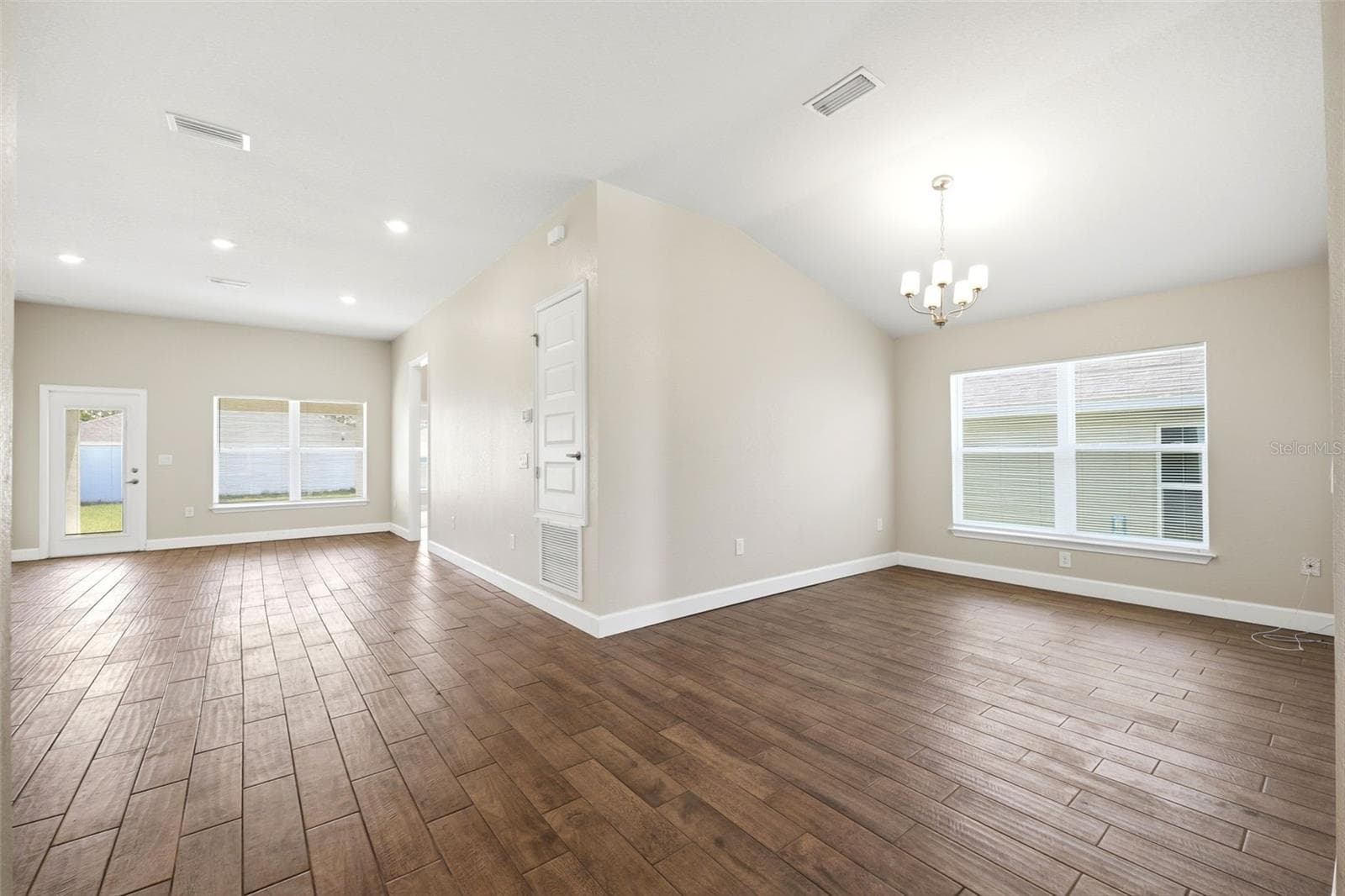 Living/Dining - 5524 OCEAN BREEZE DR, SPRING HILL