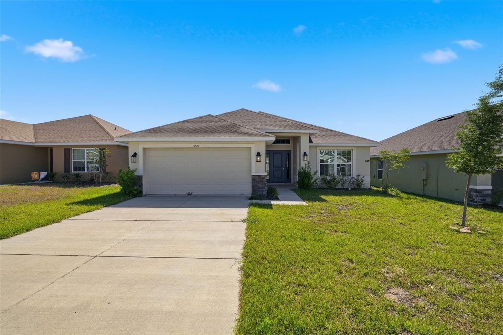 Front Exterior - 5524 OCEAN BREEZE DR, SPRING HILL