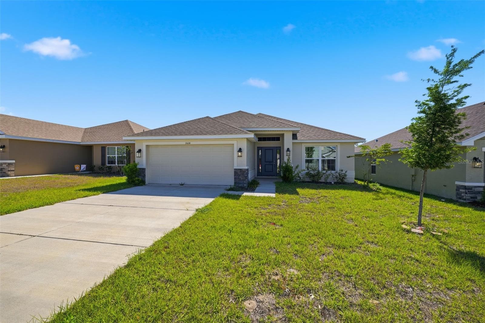 Front Exterior - 5524 OCEAN BREEZE DR, SPRING HILL