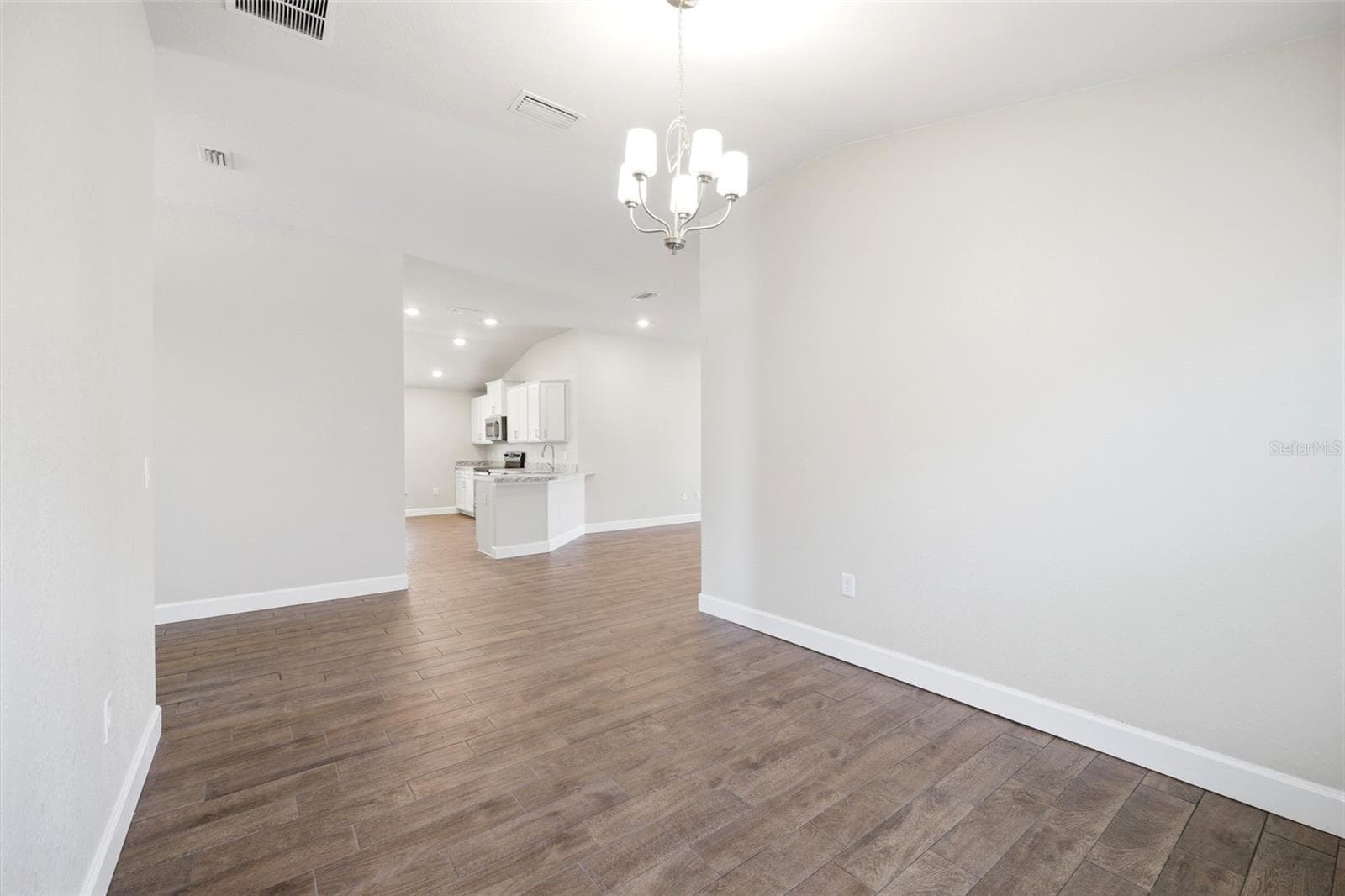Dining/Kitchen - 5524 OCEAN BREEZE DR, SPRING HILL