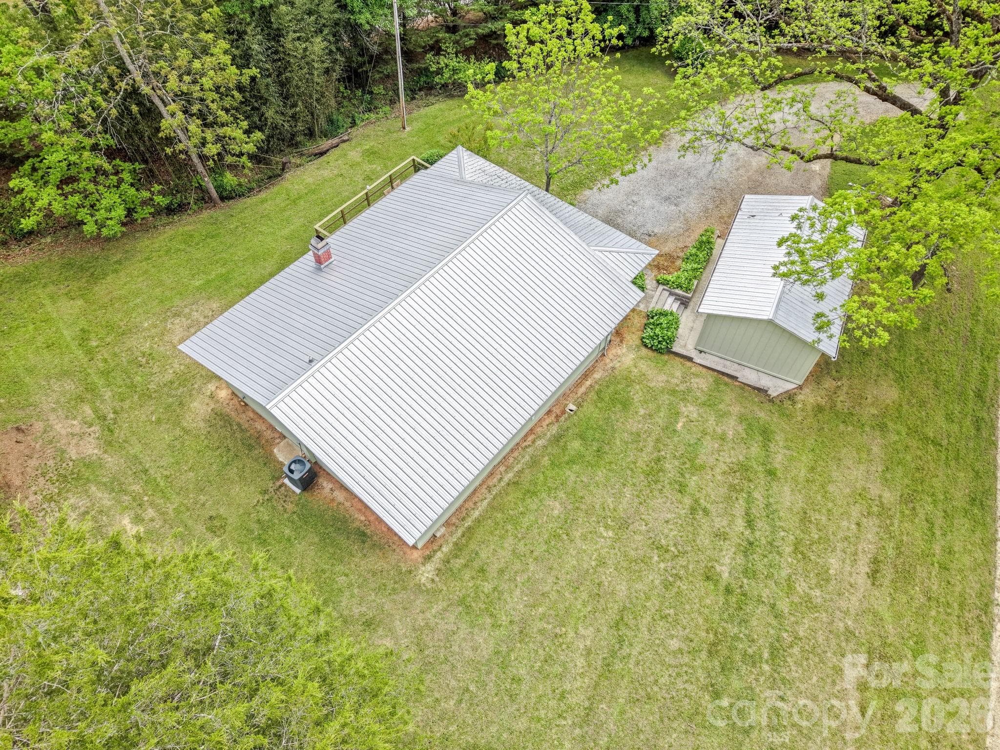 Single Family Residence at 19 Quail Ridge Trail, Franklin, photo 36 of 37