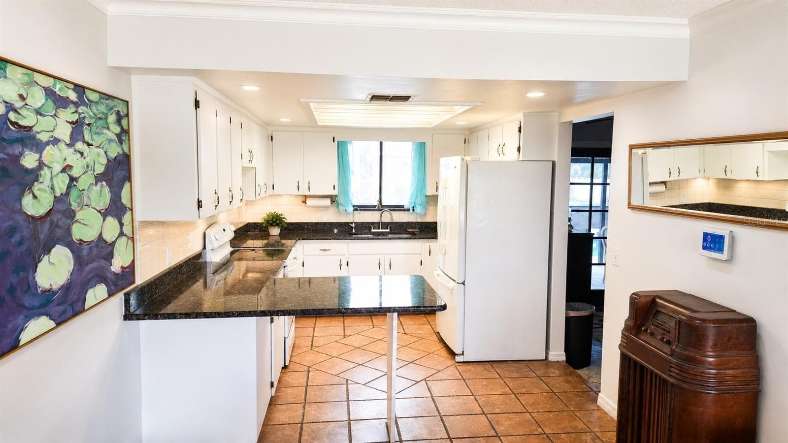 Kitchen - 2234 W MAPLE TER, ST CLOUD