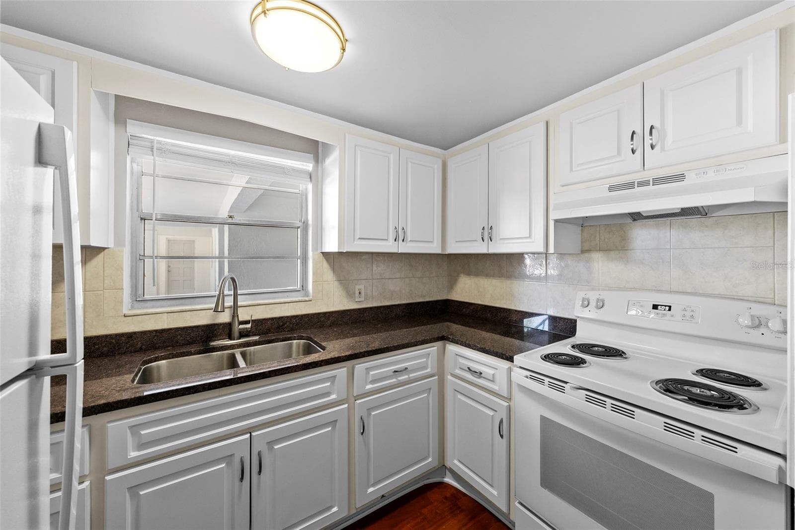 Multi-Family 5+ at 3036 6TH AVE N, ST PETERSBURG, photo 10 of 14