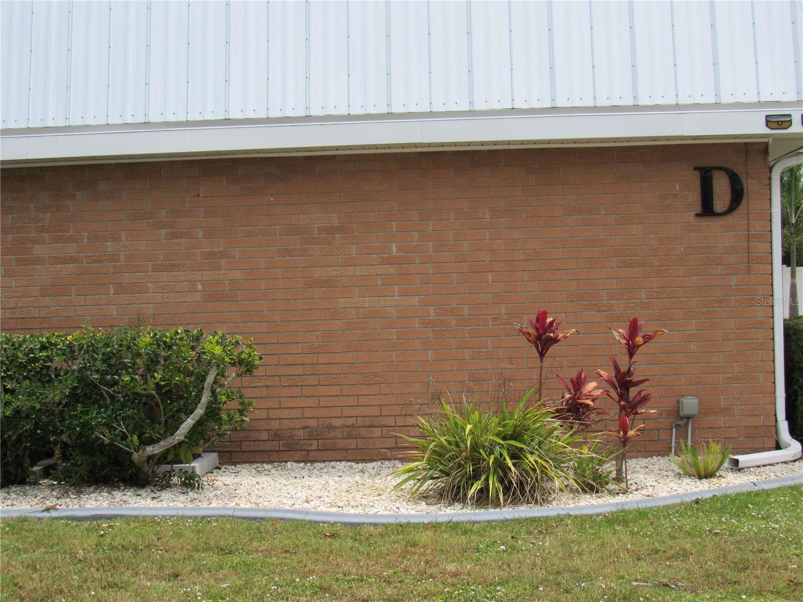 Condominium at 22333 EDGEWATER DR #D-5, PUNTA GORDA, photo 2 of 28