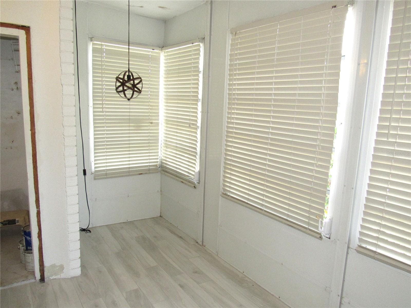 Florida Room - 22333 EDGEWATER DR #D-5, PUNTA GORDA