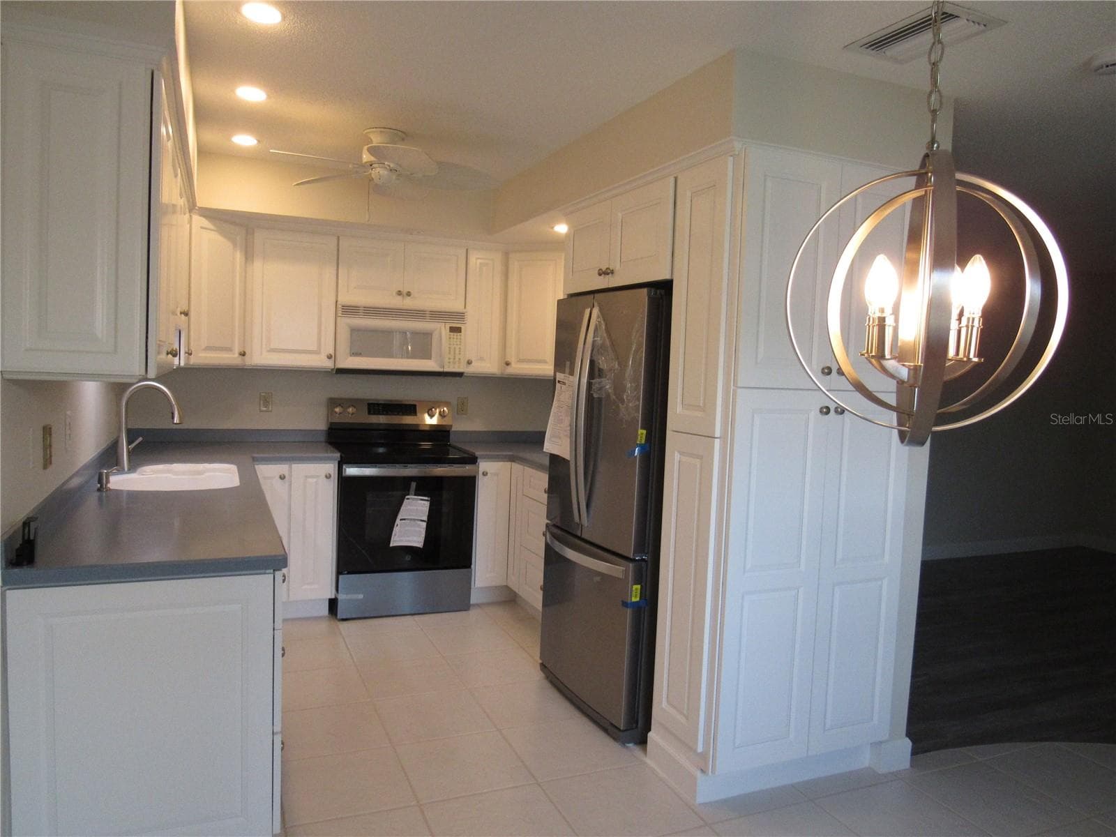 Condominium at 22333 EDGEWATER DR #D-5, PUNTA GORDA, photo 9 of 28