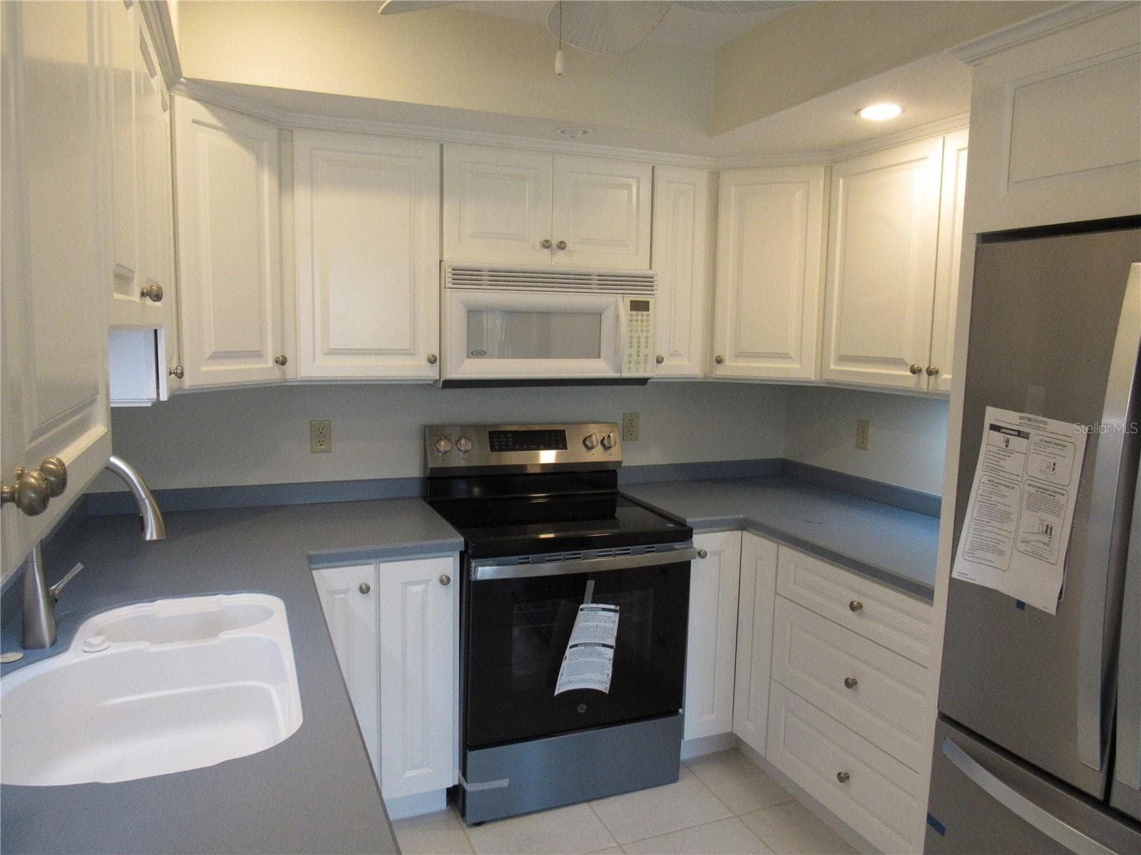 Condominium at 22333 EDGEWATER DR #D-5, PUNTA GORDA, photo 10 of 28