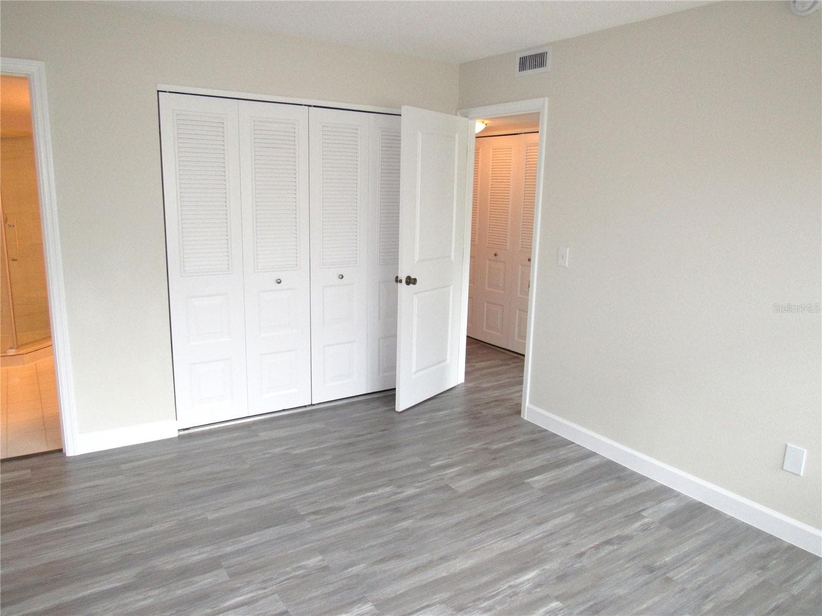 Condominium at 22333 EDGEWATER DR #D-5, PUNTA GORDA, photo 16 of 28