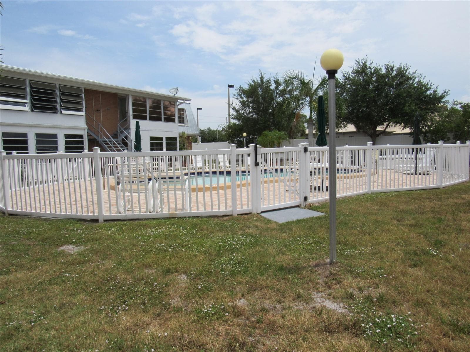 Condominium at 22333 EDGEWATER DR #D-5, PUNTA GORDA, photo 25 of 28