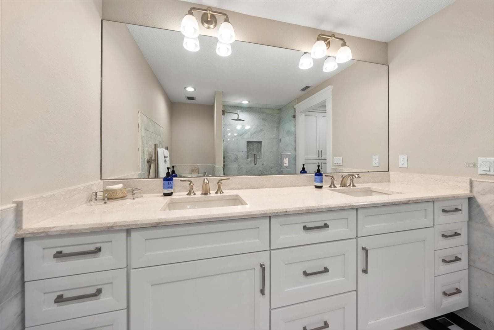 Condominium at 4 BELLEVIEW BLVD #503, BELLEAIR, photo 32 of 74