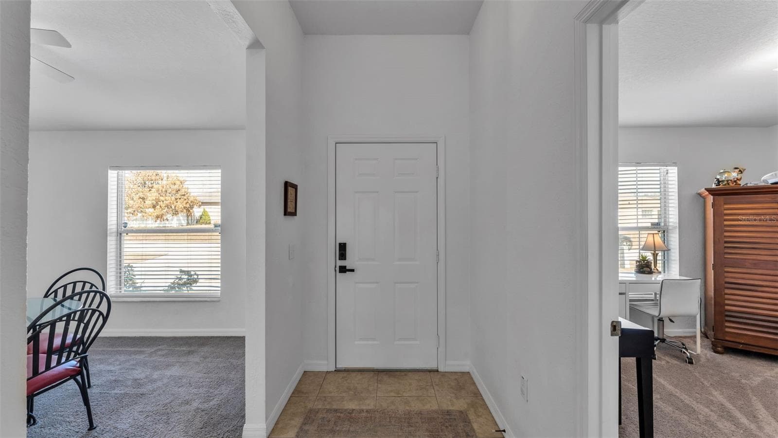 Foyer - 6146 MISSION DR, LAKELAND