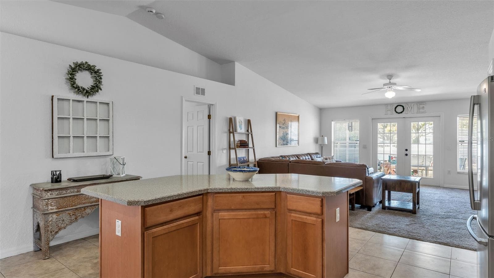 Living room/Kitchen combo - 6146 MISSION DR, LAKELAND