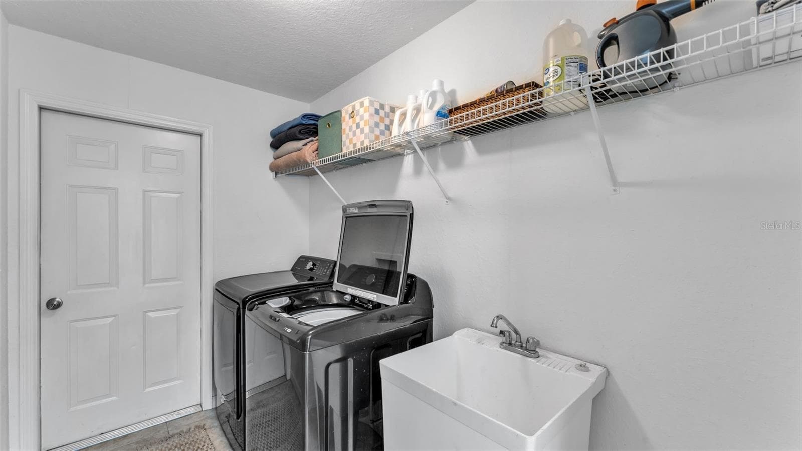 Laundry room - 6146 MISSION DR, LAKELAND